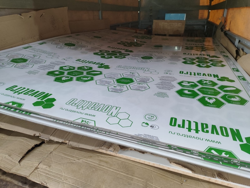Монолитный поликарбонат